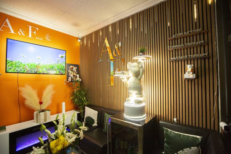 gallery01
